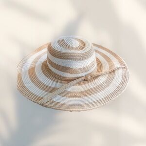 Beach hat